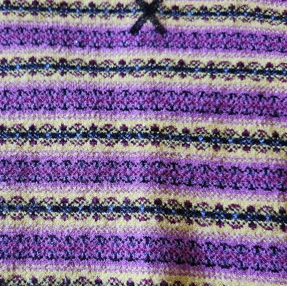 Like new Anne Klein pretty sweater - Picture 4 of 5